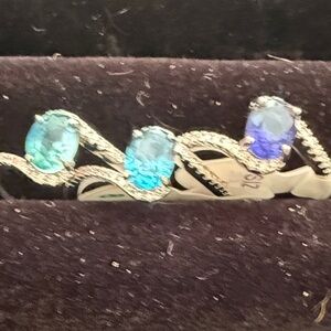 Stunning Silver Ring with Blue and Purple Gemstones